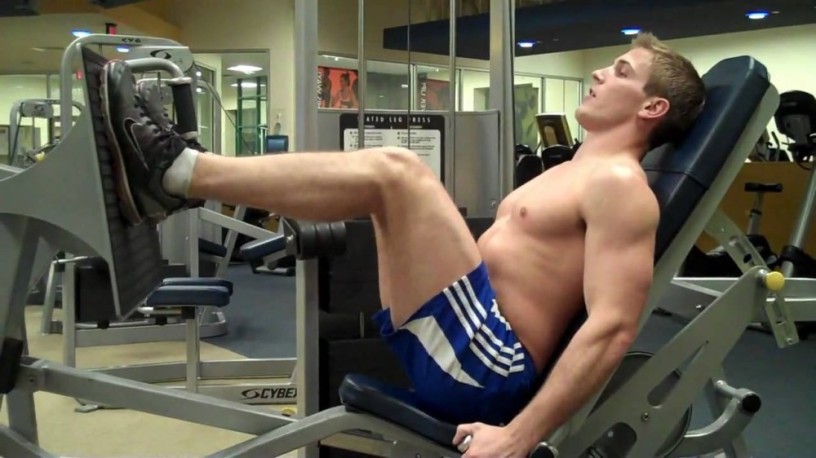 used-gym-equipment-buyers-in-world-islands-dubai-0556949920-big-2